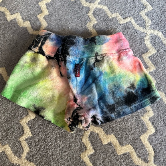 Hard Tail Terry Shorts - Picture 2 of 3